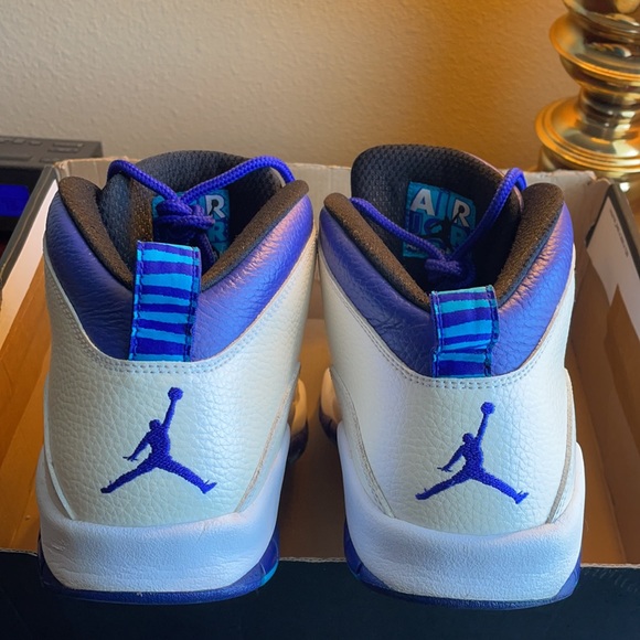 Air Jordan Retro 10 Charlotte size 10 - Picture 3 of 6